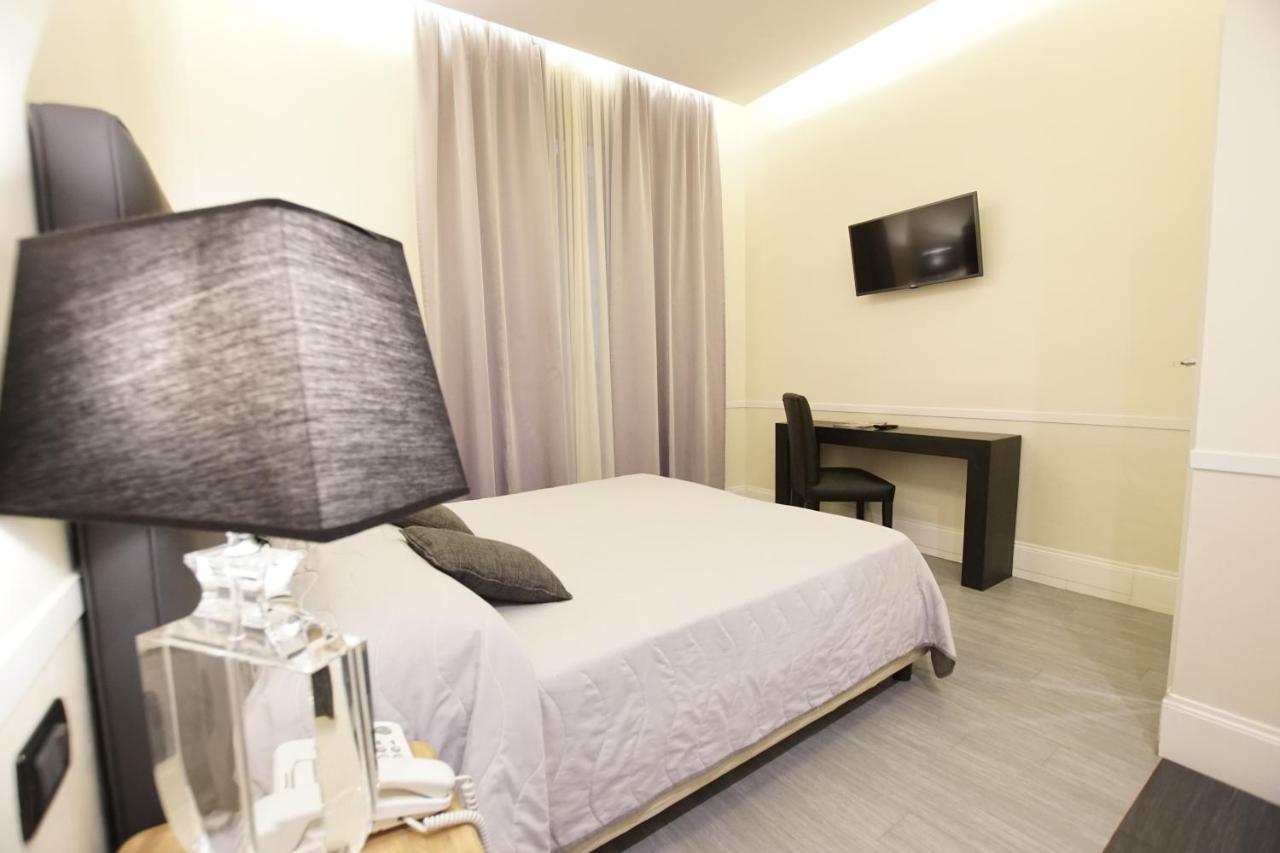 Hotel Giglio Dell'Opera Róma Kültér fotó